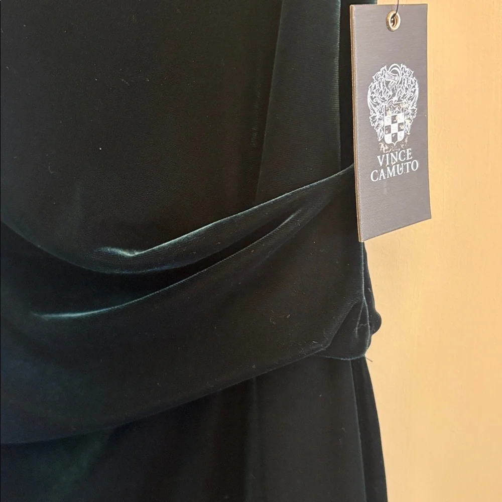 Vince Camuto Emerald Draped Dress - Picture 6 of 8